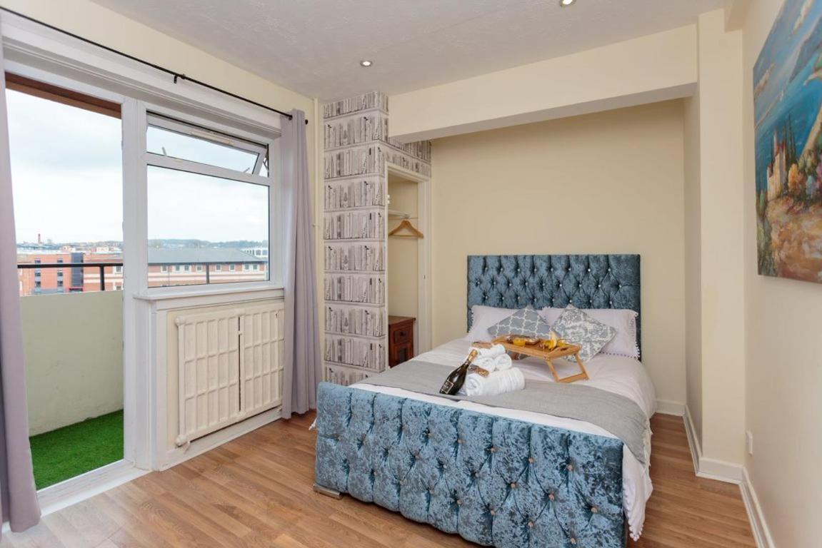 Gorgeous 3-Bed Flat, 15 Minutes To City Centre Edinburgh Kültér fotó