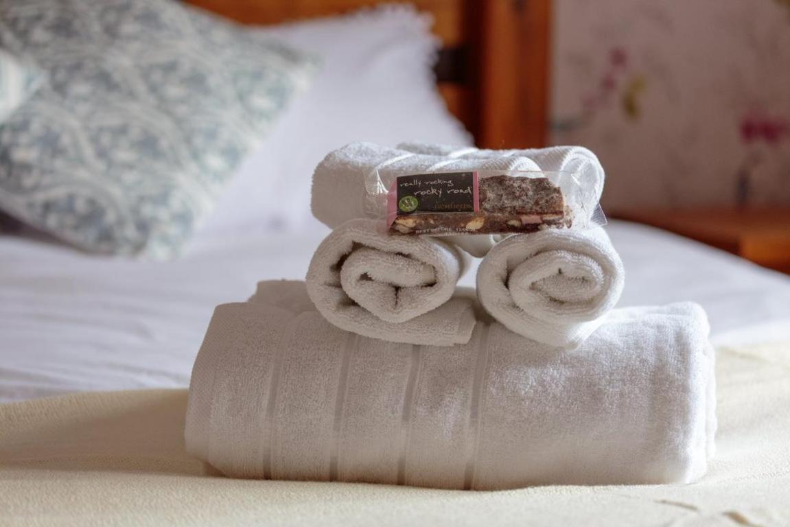 Gorgeous 3-Bed Flat, 15 Minutes To City Centre Edinburgh Kültér fotó
